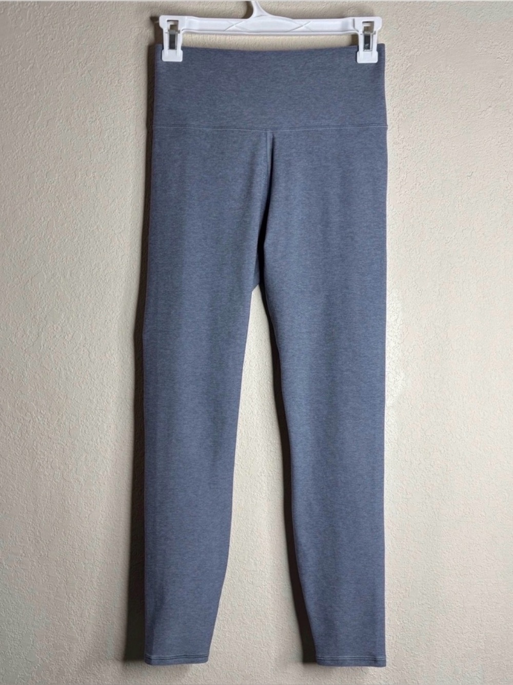 Vuori Clean Elevation high light blue heather 
Size small